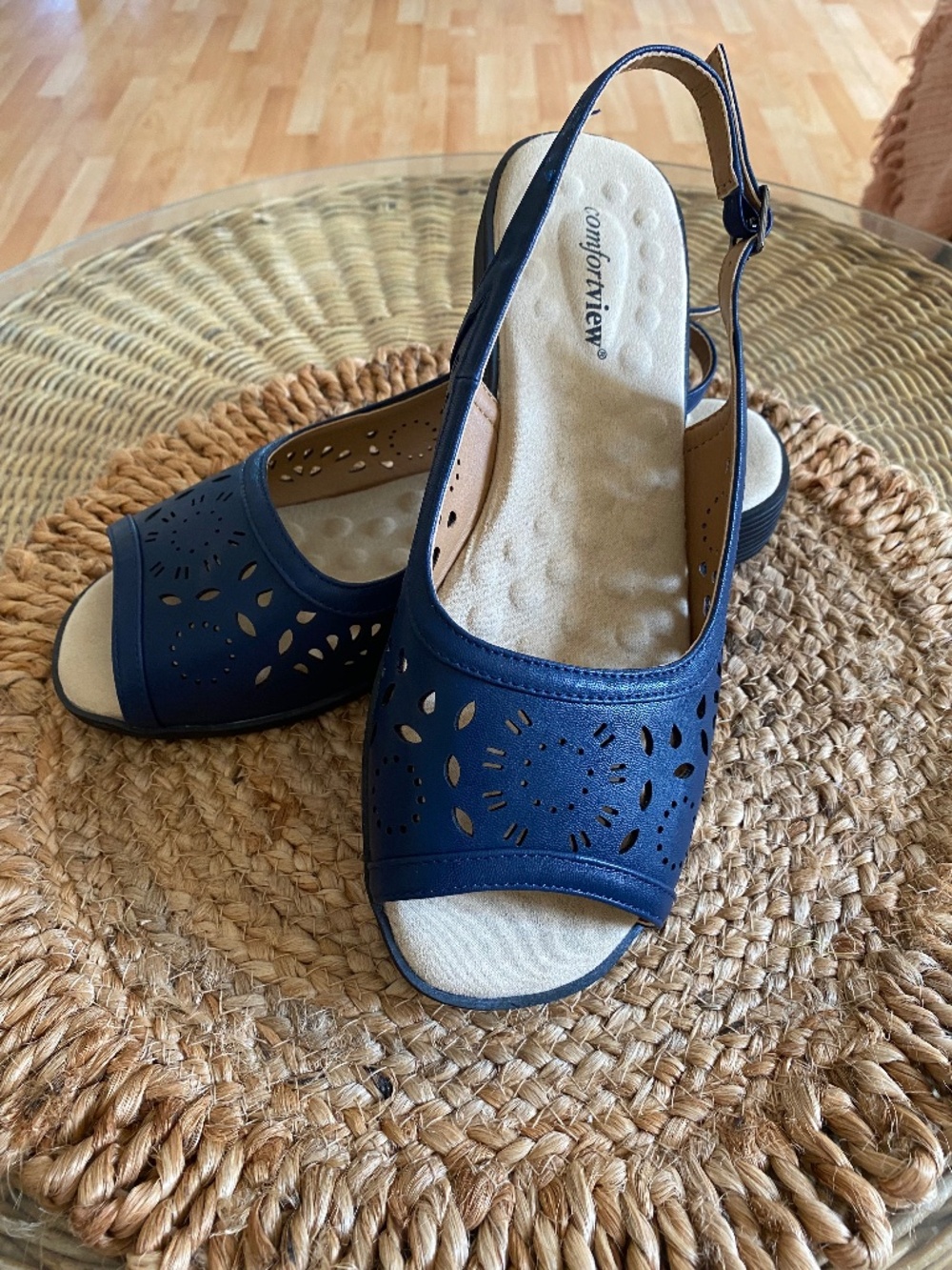 NWOT Womens 10W Comfortview Mary Slingback Wedge Sandal in Navy Blue